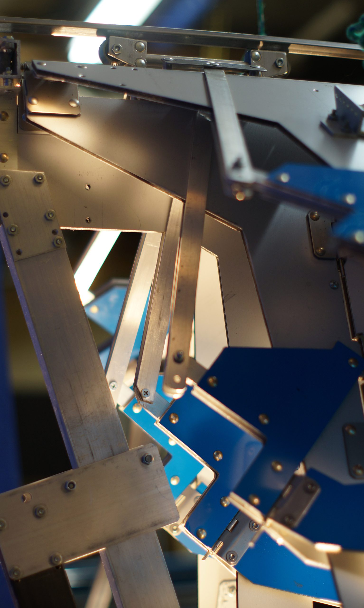 early folditure hinge sketch